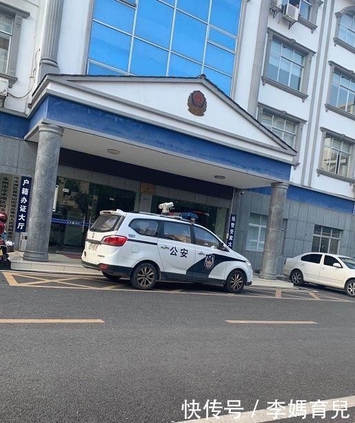猥亵|17岁女孩商场被人猥亵，男同学仗义出手却遭刑拘