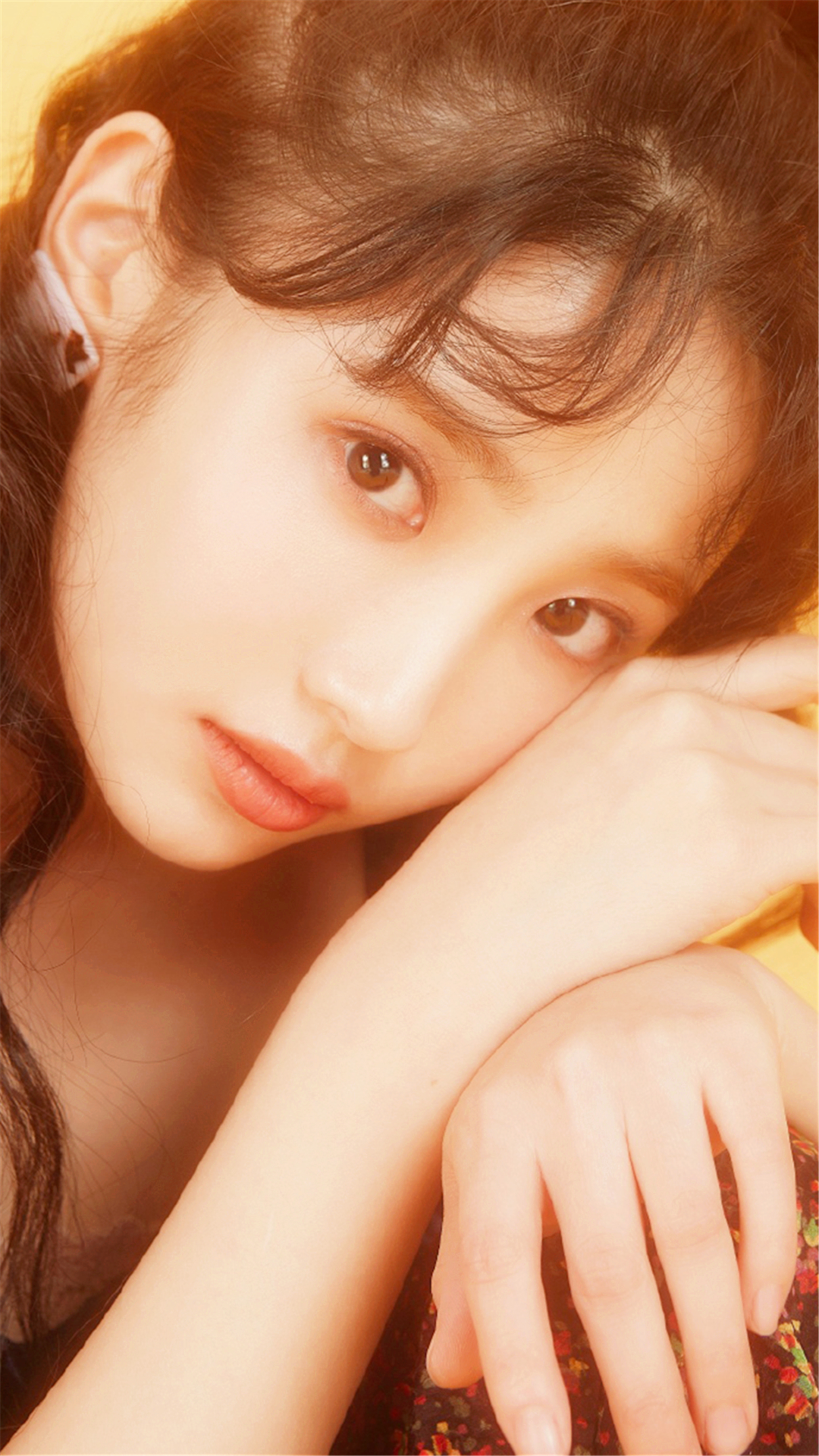 许梦圆清甜时尚写真壁纸图片