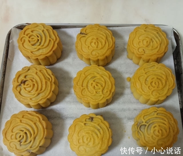 干净|红豆馅月饼,干净卫生,香而不腻