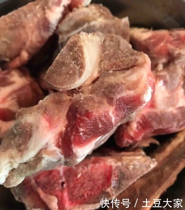 夏天|夏天,多吃着肉,一斤才10元,营养好吃不发胖,卤上一锅真馋人