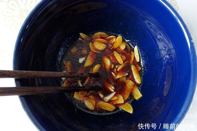 知音|天热没食欲,做了一碗面晒圈,却引起网友共鸣哇,知音来了