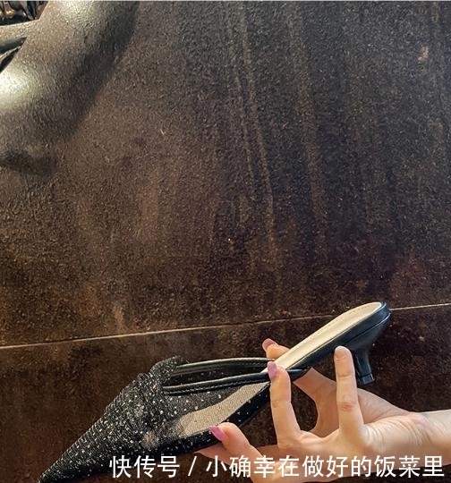 吸睛|轻盈又甜美,优雅而不闷脚,5款网纱高跟凉鞋凸显女性气质又吸睛
