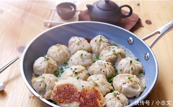  水煎包|此款水煎包不用发面，十五分钟搞定，香酥可口，吃了还想吃