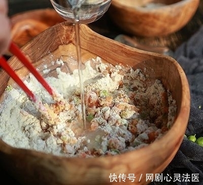 鱼法|香煎三文鱼饼 #非常规创意吃鱼法#