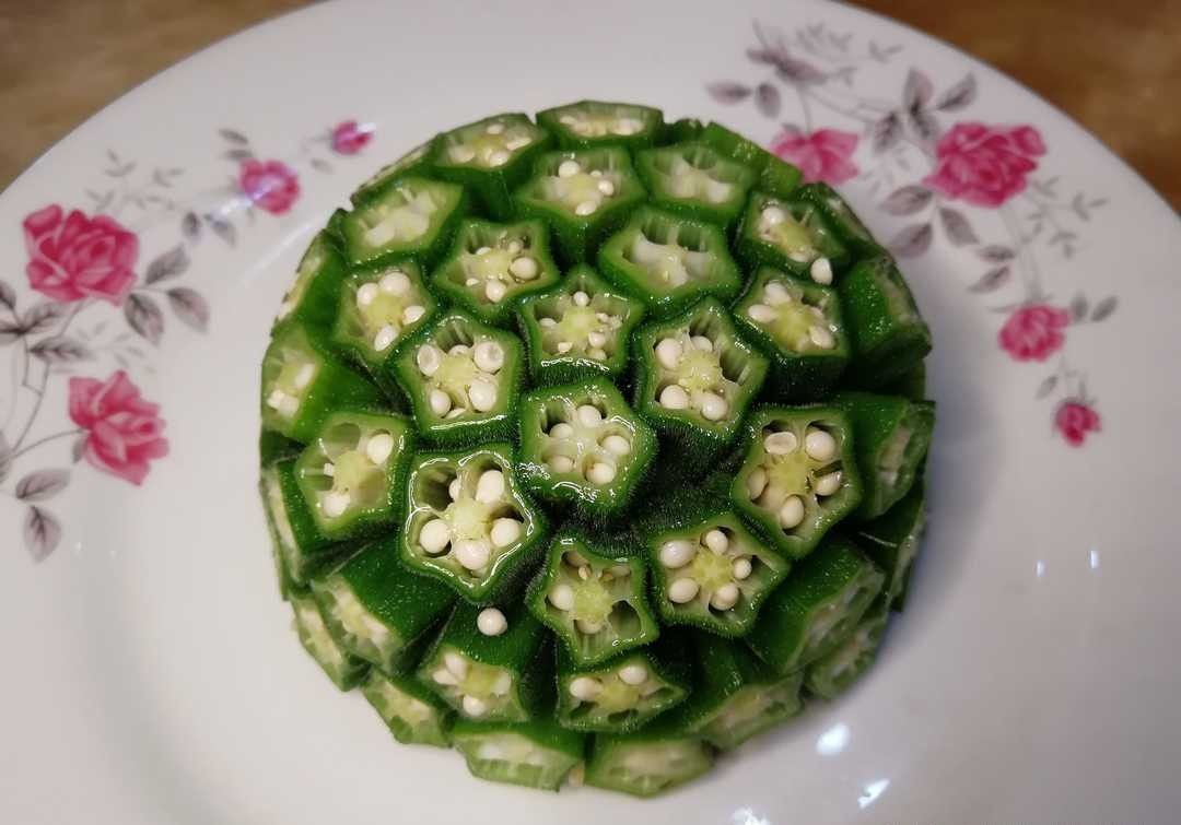 密集|入秋了,来一道秋葵怎样?这样做秋葵,密集恐惧症者慎入哦