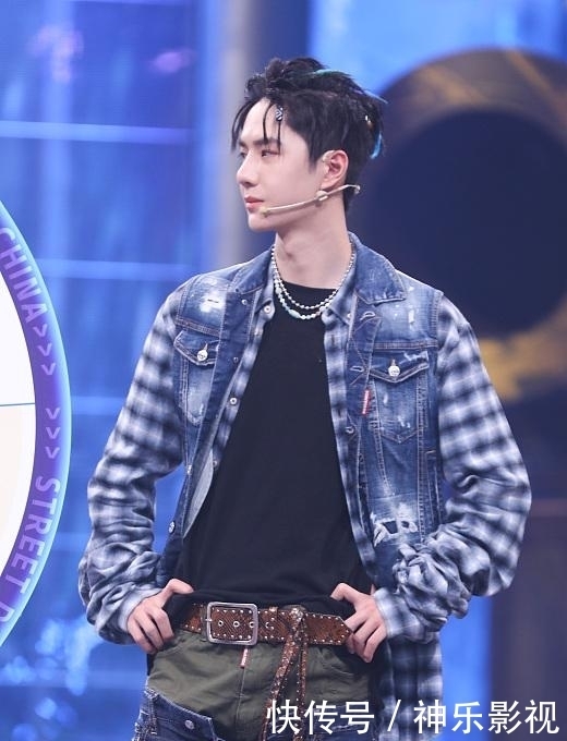  蔡徐坤|解约蔡徐坤和王一博合作？王一博资源被瓜分？