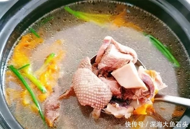  做法|老鸭汤最鲜美的13种做法，清香养胃还不腻，一连喝3碗都不够！