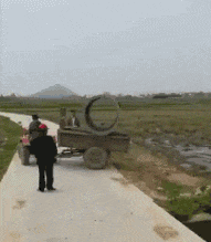 恶性竞争|搞笑GIF:这就是恶性竞争呀,谁都没得到好