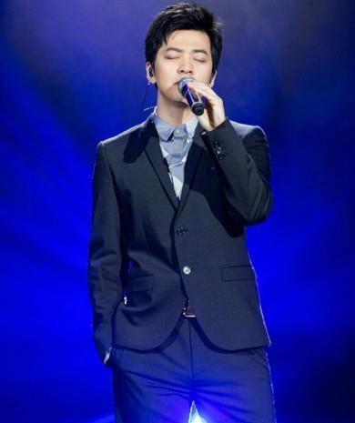  唱歌|李健的故事：用心唱歌，唱进了多少人的心中