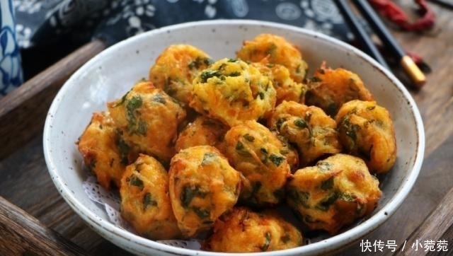 炸丸子|炸丸子总是硬?按照此配方,炸出来更酥脆