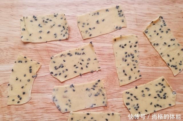 油炸麻叶|这道小吃,逢年必做,3块钱的成本能炸一大盆,酥酥脆脆,真好吃