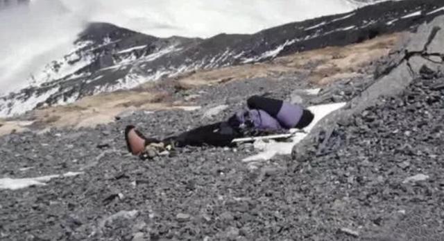  睡美人|“睡美人”在珠峰躺了9年，百人路过无视，只有他做了件“傻事”