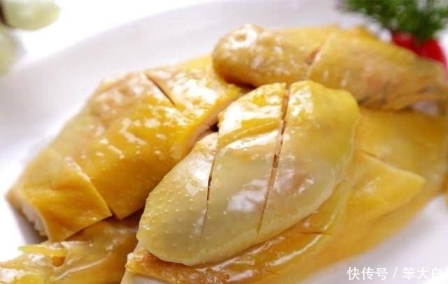 家常菜|光滑多汁开胃,皮脆嫩,超简单的白切鸡家常菜