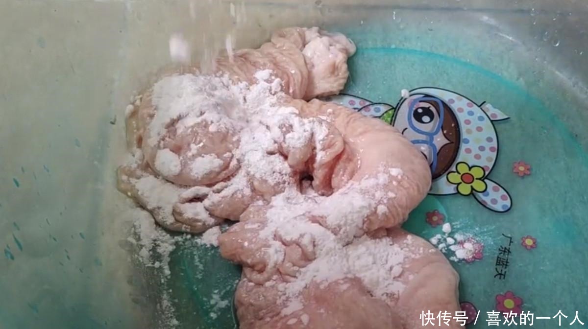 适量|炒出的大肠嚼不动教你小窍门,炒得脆嫩又不老,爆香!