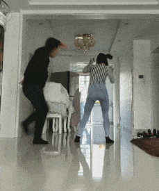 舞姿|搞笑GIF:这舞姿,真是把我迷晕了!
