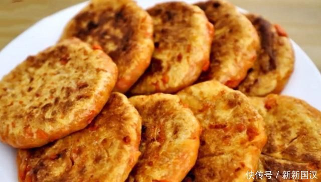 把胡萝|胡萝卜饼最好吃的做法,牢记2个技巧,上锅一烙,香甜又暄软