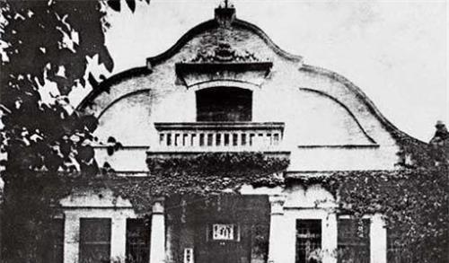 老师|师生恋意外怀孕,去检查发现是龙凤胎,大名鼎鼎的女儿险些被打掉