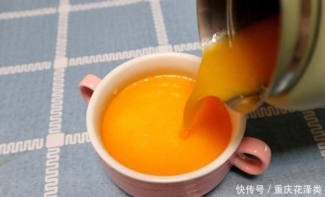  搭配|不用揉面不用醒，简单几步做芒果派，搭配芒果汁味道比买的还好吃