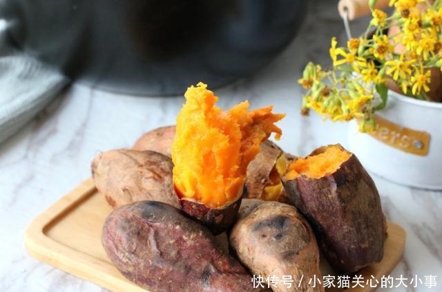 砂锅|烤红薯的家常做法,皮薄肉甜汁多,没有微波炉和烤箱也能做
