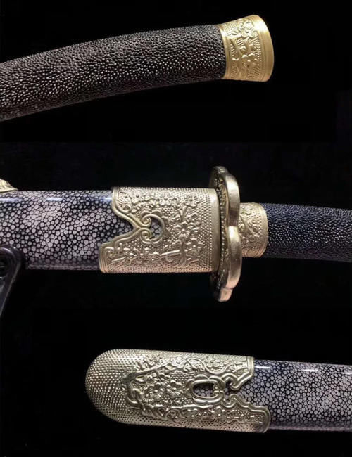春刀|百炼钢锻造,珍珠鱼皮环抱,明制曲柄绣春刀