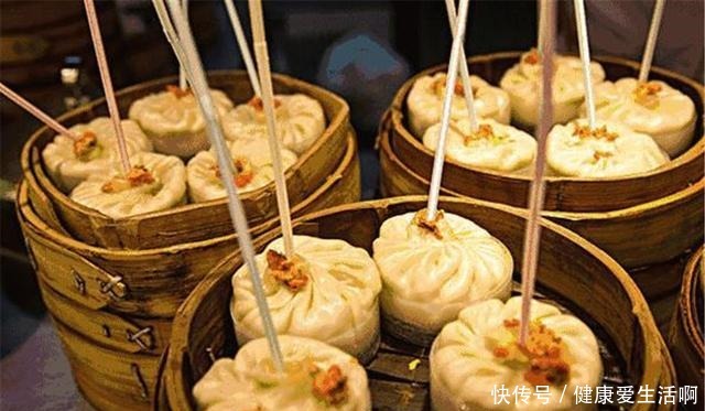 起初|让老外“懵圈”的中国零食,起初瞧不上,吃一次后却停不下