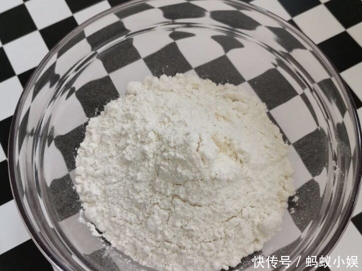  不用|凉皮学会这样做，不用揉面也不用洗面，简单快速，又入口筋道