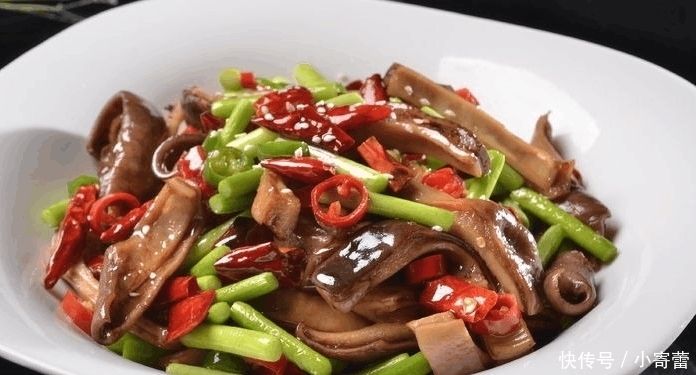 美食|猪肚为什么一炒就硬? 加上这一个步骤, 炒出来的猪肚又嫩又脆