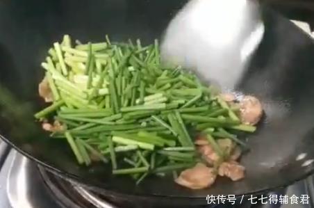  上班|美味下饭，2分钟就出锅，适合天天上班忙碌的妈妈做的营养菜