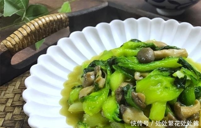 营养丰富|它的蛋白质是蔬菜的6倍,炒一炒,比肉好吃,端上桌孩子吃了一半
