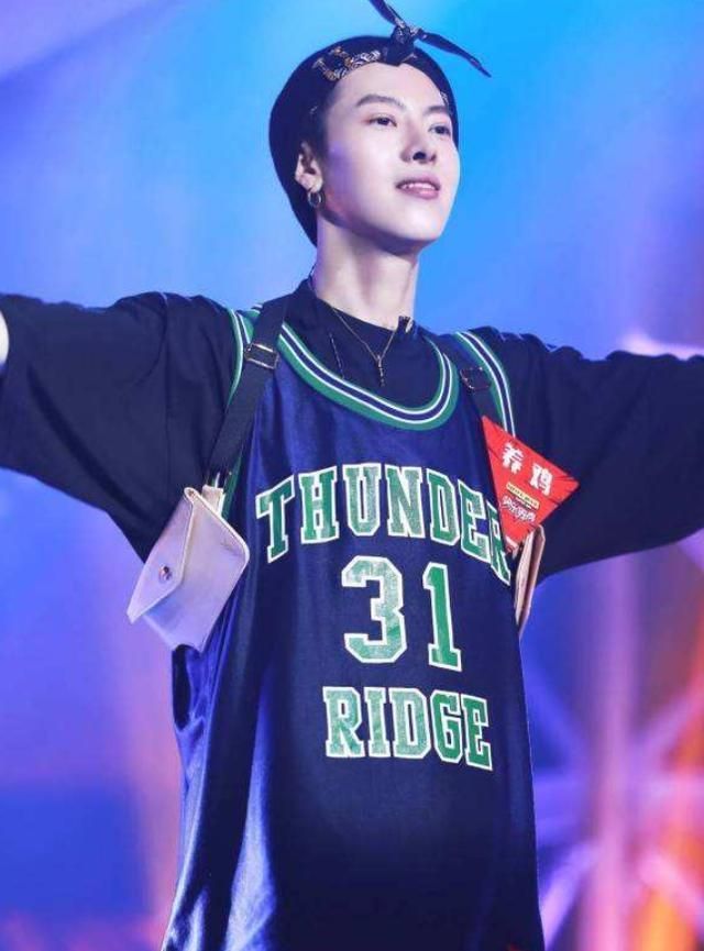  药水|《中国新说唱》选手名单，药水哥就图个乐，“快男”亚军宣布参赛