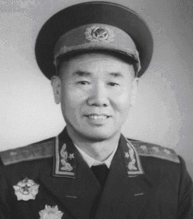  副司令员|八路军的副旅长当了军区司令员，旅长却是副司令员，怎么回事