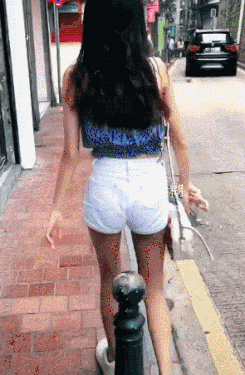 广场|搞笑GIF:广场新来的舞帝