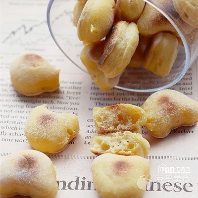 南瓜泥|无水无油的奶香迷你小面包