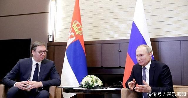 塞尔维亚加强了与俄罗斯和中国之间的关系