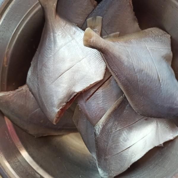  适量|这鱼比鲫鱼刺少，比鲤鱼营养，比甲鱼肉多，15一斤没人买太可惜