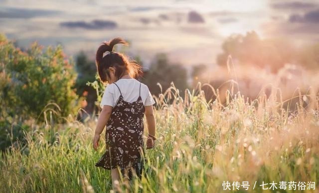  大便|如何从孩子的排泄物中，辨认孩子的健康状况？又该怎么做呢？