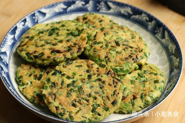 家常|豆腐最简单的家常早餐的做法,不揉面不和面,出锅比吃肉还香