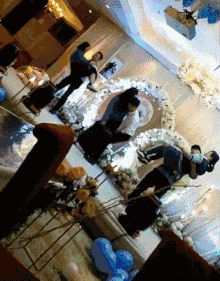 点数|搞笑GIF:还没到水到渠成的时候,你心里没点数吗?还当众向我求婚