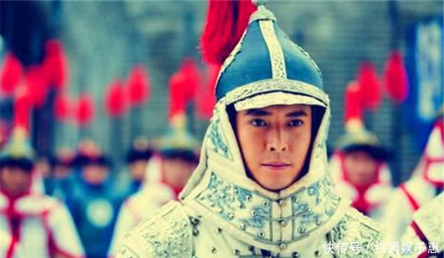 打压|皇太极即位后为什么不打压多尔衮反而对其还很器重?