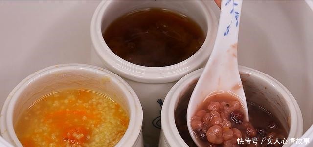 妈妈|全职妈妈早上忙碌1小时，搞定1家4口人早餐，有粥有饼，吃美了