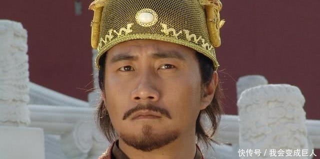 性命|朱元璋问方丈：“朕也需要下跪吗？”方丈回8个字，救了全寺人性命！