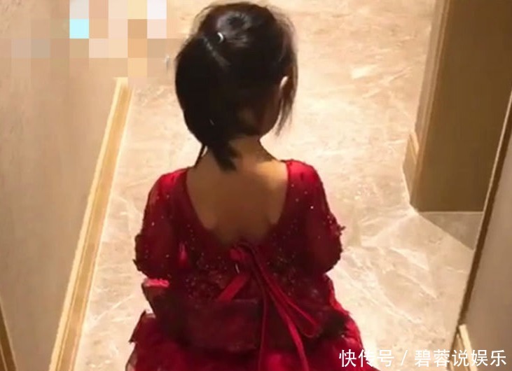  爸爸|为了满足女儿的公主梦，爸爸给女儿准备东西，妈妈吃醋了