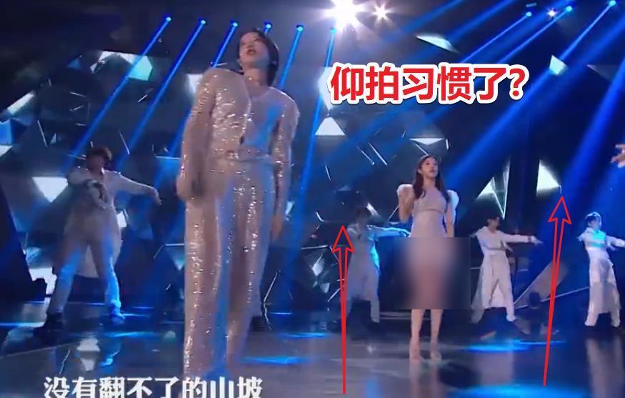 818晚会|湖南卫视晚会引争议,孟佳被区别待遇,运镜还从女艺人裙下拍起