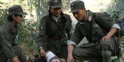 野人|杜聿明兵败野人山,士兵饿得连战马都杀了,最惨的还是女兵