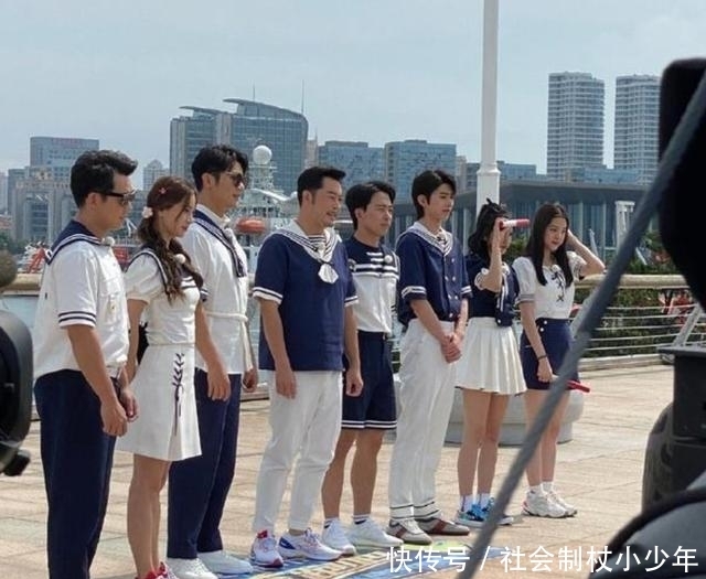  暗示|《奔跑吧》收官变''换届''？杨颖、李晨退出，节目组暗示意味明显