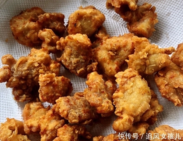 美式炸鸡|比外卖好吃!大叔教你炸鸡腿肉,轻盈松脆,鲜嫩多汁,家人喜欢!