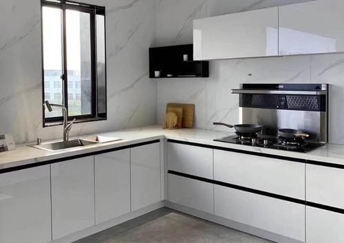 油烟呛到|厨房万万不要装抽油烟机了,有钱人家都装这种新型厨具,太实用了