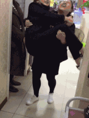 后备箱|搞笑GIF:铲屎的,告诉你,赶紧把我放了,否则我拆了你的后备箱