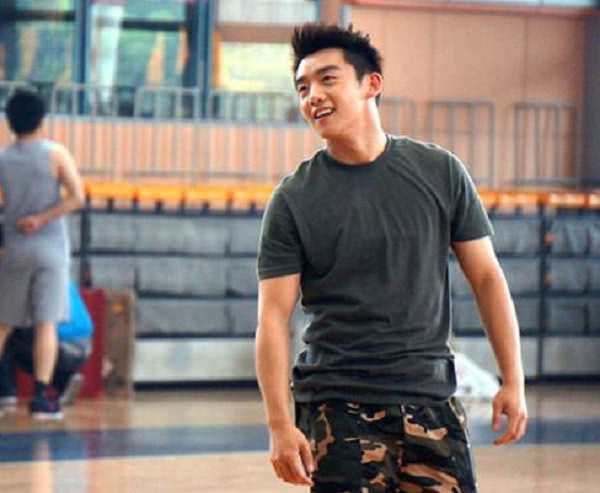 官宣新|《跑男7》没播完,郑恺李晨就着急官宣新综艺,嘉宾阵容吊打跑男