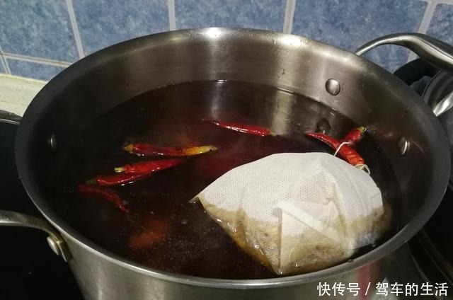  颜色|要想卤汤颜色好，炒糖色很关键，一锅好卤汤卤啥都色泽红润味道香